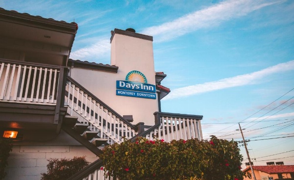 Days Inn by Wyndham Monterey Downtown image 11